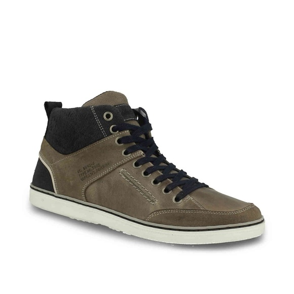 all black dressy sneakers